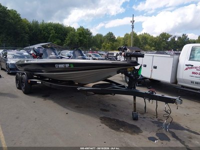 2000 Stratos Boats Inc 20'