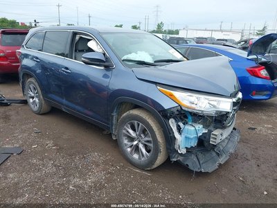 2016 Toyota Highlander