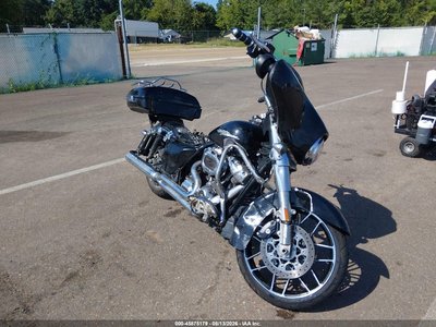 2020 Harley-Davidson FLHX