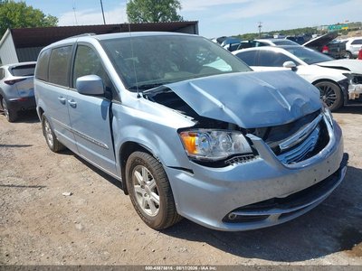 2012 Chrysler Town & Country