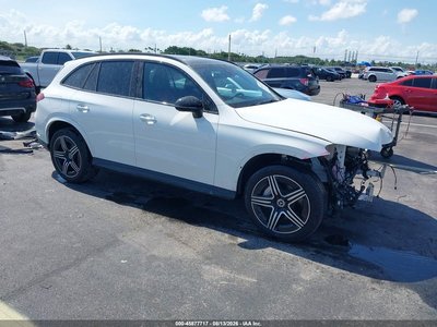 2026 Mercedes-Benz Glc 300