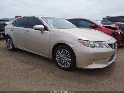 2015 Lexus ES