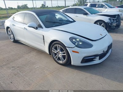 2019 Porsche Panamera