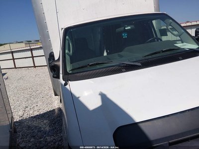 2014 Ford E-350 Cutaway