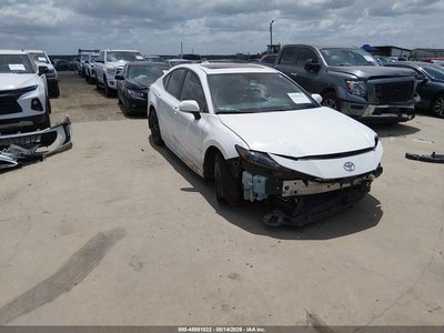 2025 Toyota Camry Hybrid