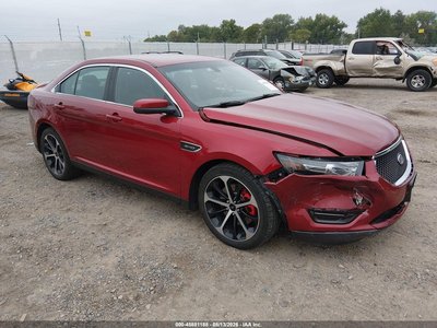 2015 Ford Taurus