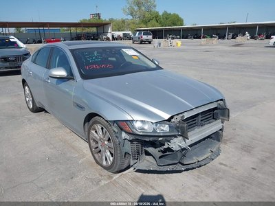2017 Jaguar XF