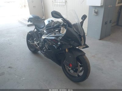2026 BMW S 1000