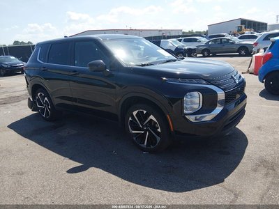 2024 Mitsubishi Outlander