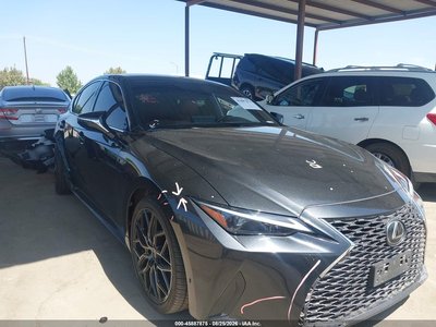 2022 Lexus IS