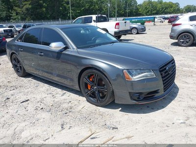 2014 Audi S8