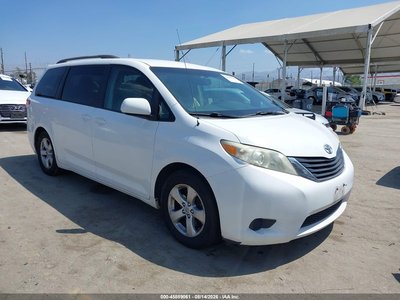 2012 Toyota Sienna