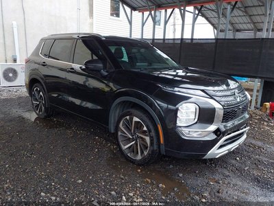 2022 Mitsubishi Outlander