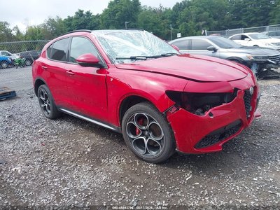 2022 Alfa Romeo Stelvio