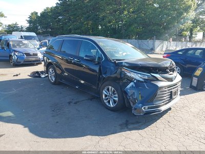 2025 Toyota Sienna