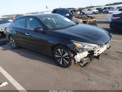 2021 Nissan Altima