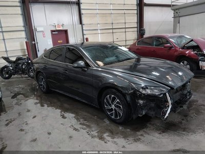 2022 Hyundai Sonata Hybrid