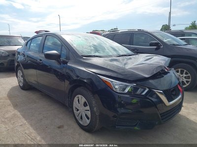 2022 Nissan Versa