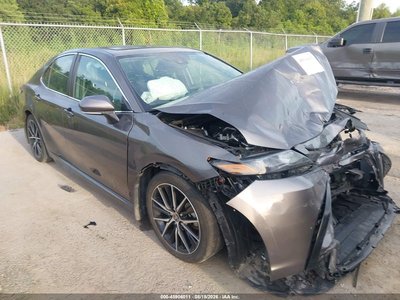 2024 Toyota Camry Hybrid