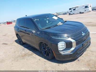 2022 Mitsubishi Outlander