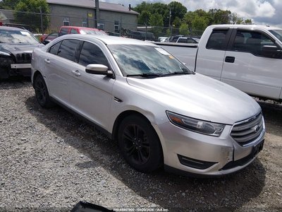 2015 Ford Taurus