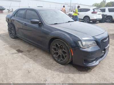 2017 Chrysler 300