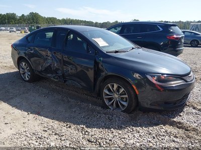 2016 Chrysler 200