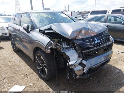 2024 Mitsubishi Outlander