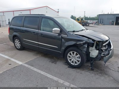 2011 Chrysler Town & Country
