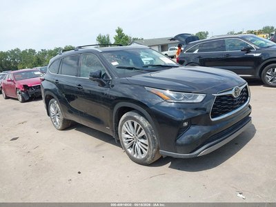 2025 Toyota Highlander Hybrid