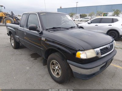 2000 Mazda B Series