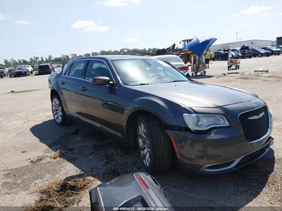 2016 Chrysler 300