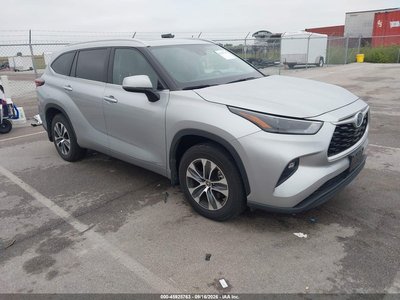 2024 Toyota Highlander Hybrid