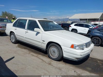 1998 Volvo S90