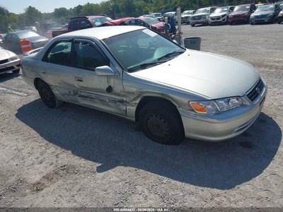 2000 Toyota Camry