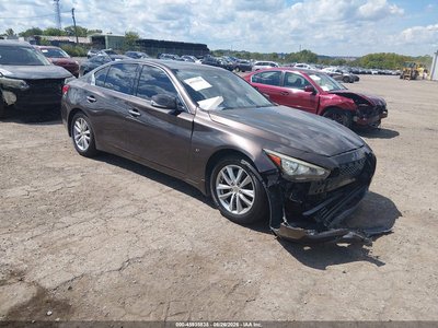 2015 Infiniti Q50