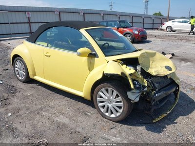 2008 Volkswagen New Beetle