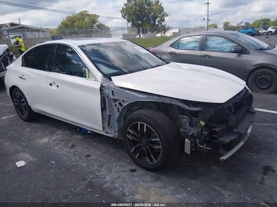 2015 Infiniti Q50