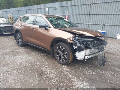 2025 Toyota Crown Signia