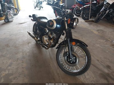 2025 Kawasaki W230