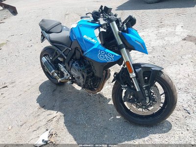 2025 Suzuki GSX-8S