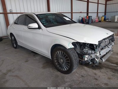 2015 Mercedes-Benz C 300