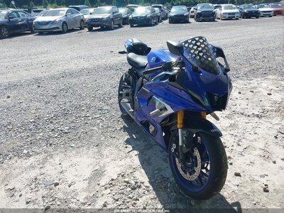2025 Yamaha YZF-R7