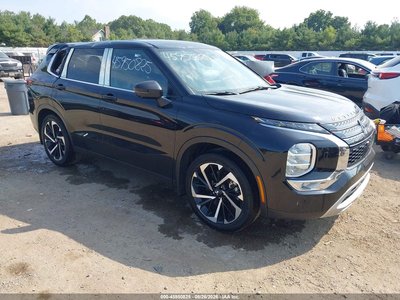 2024 Mitsubishi Outlander