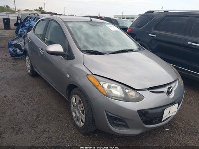 2014 Mazda 2