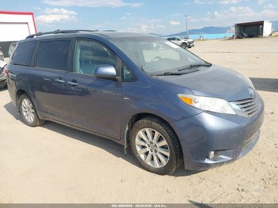 2016 Toyota Sienna