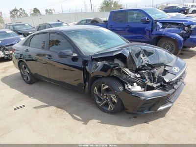 2025 Hyundai Elantra Hybrid