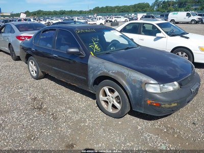 1996 Nissan Maxima