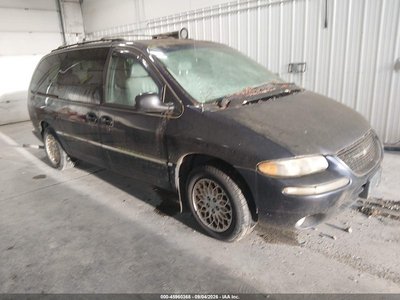 1998 Chrysler Town & Country