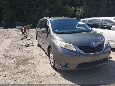 2011 Toyota Sienna